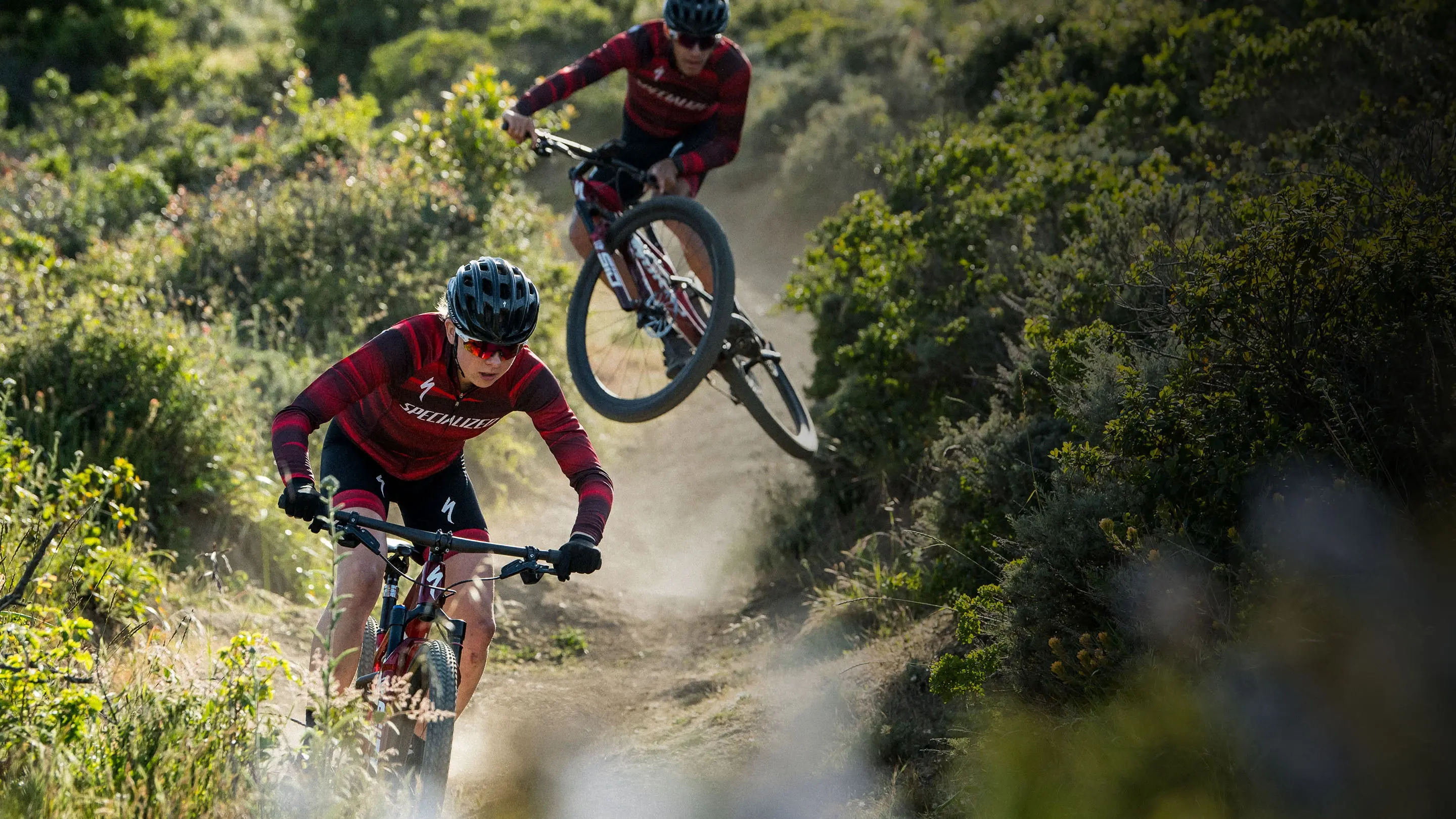 PG游戏下载-包含田径赛场再现“闪电”，速度惊人的词条