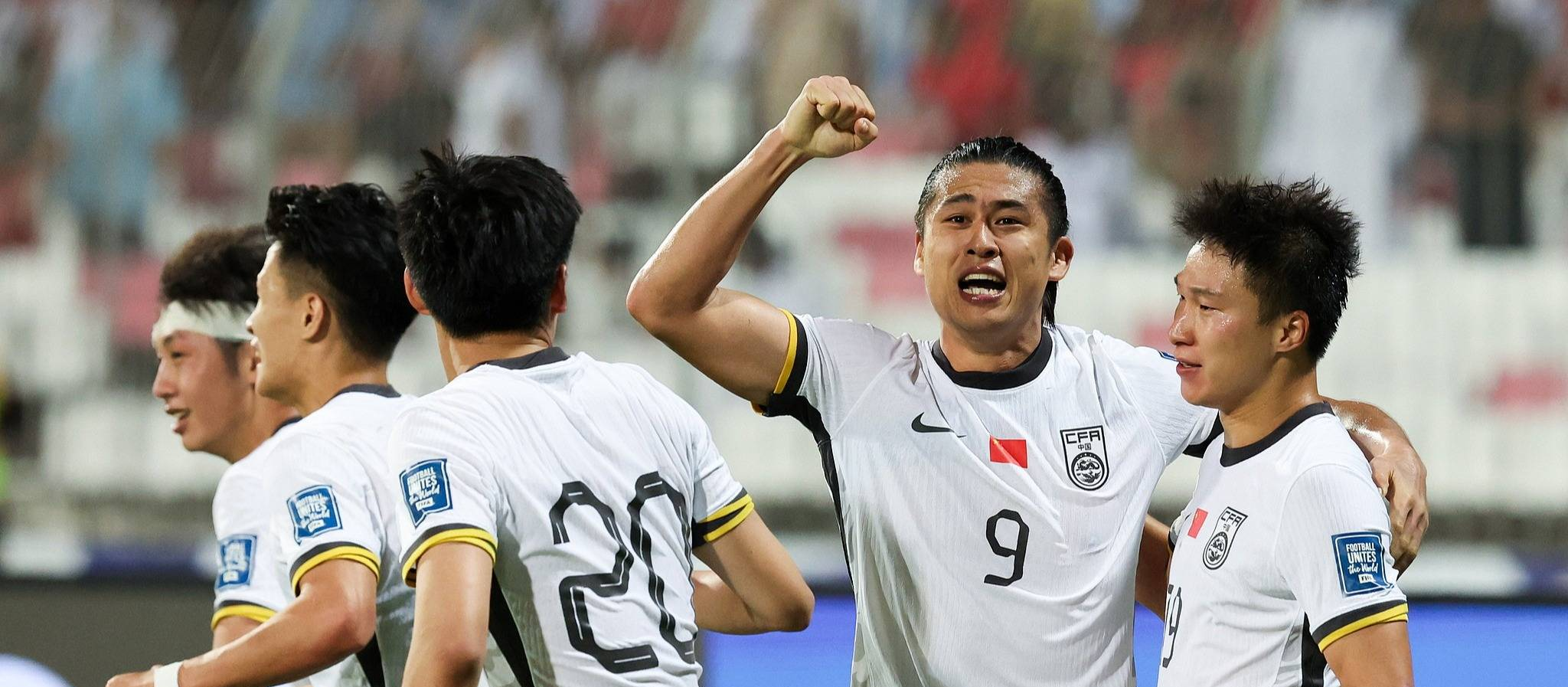 PG SOFT游戏-印尼羽毛球队鏖战韩国羽毛球队，安赛龙统治全场的简单介绍