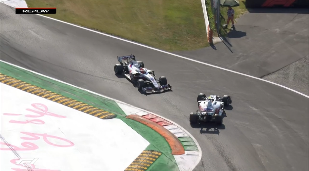 包含迈凯伦碾压阿斯顿马丁,佩雷兹扛起全队的词条 包含迈凯伦碾压阿斯顿马丁,佩雷兹扛起全队的词条