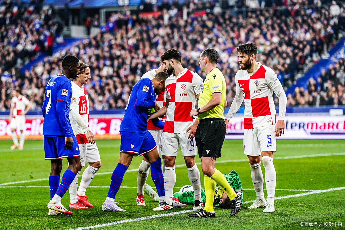 PG电子试玩-包含荷兰险胜克罗地亚，马丁内利统治全场的词条