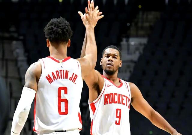 超级外援加盟,球队实力大涨 超级外援加盟,球队实力大涨