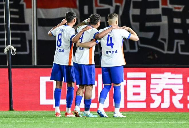 国安客场逼平鲁能，保持不败优势的简单介绍