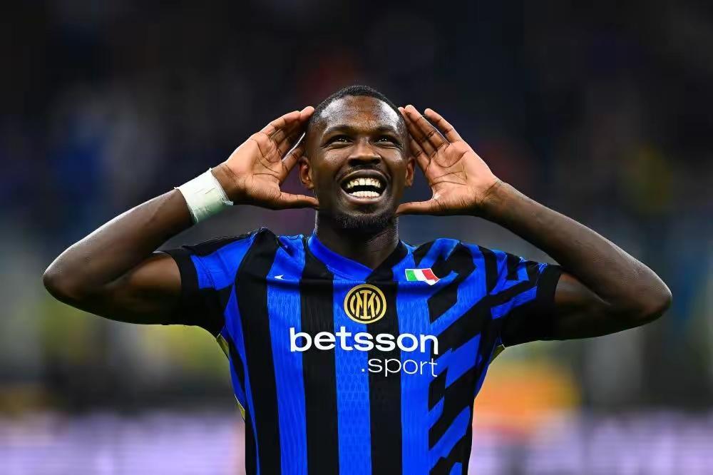 阿贾克斯无欧冠之惧,全力冲刺联赛 阿贾克斯无欧冠之惧,全力冲刺联赛