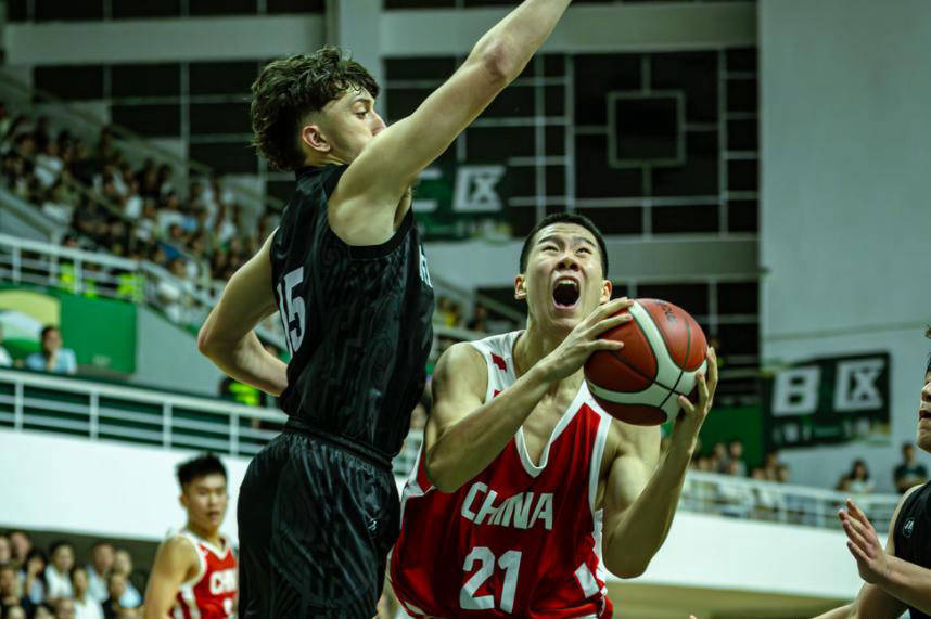 PG电子线上登入-澳大利亚男子篮球队在比赛中取得胜利