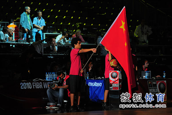 土耳其险胜立陶宛，小组排名有所提升的简单介绍