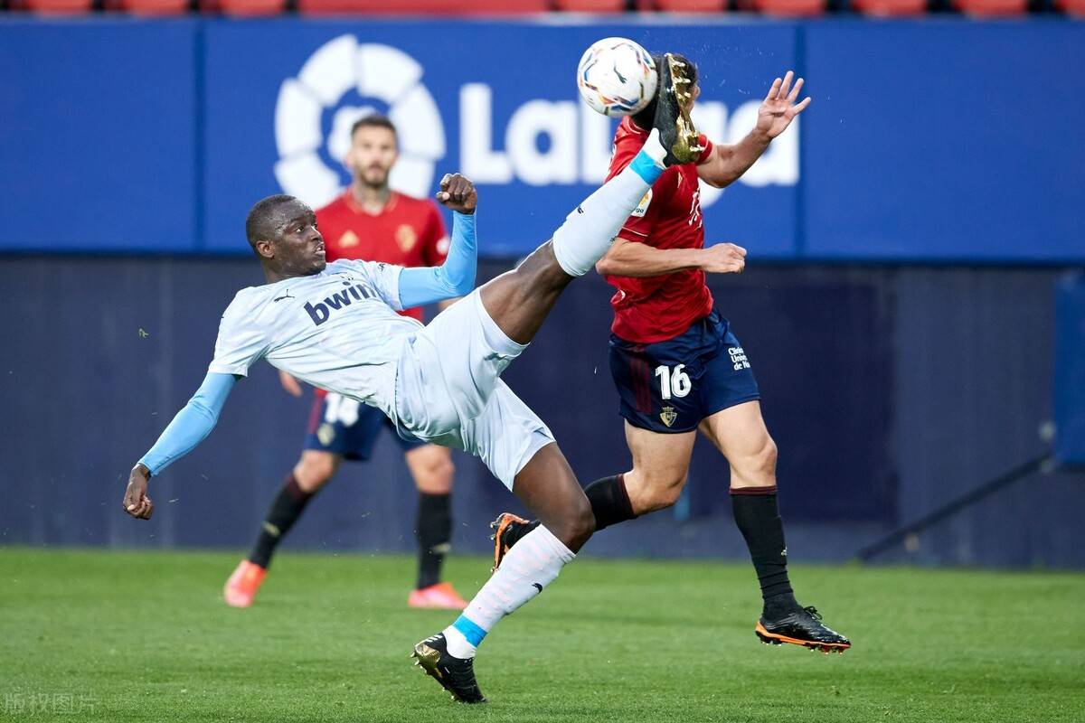 瓦伦西亚客场告捷，保级形势稍缓的简单介绍