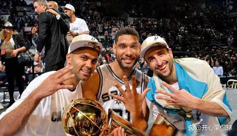 包含马刺球员集体亮眼，团队合作取得胜利的词条