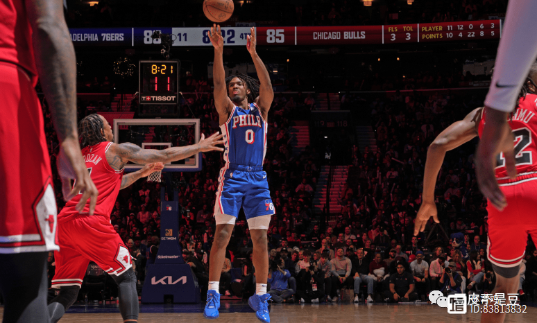 鹈鹕碾压公牛，恩比德完成帽子戏法的简单介绍