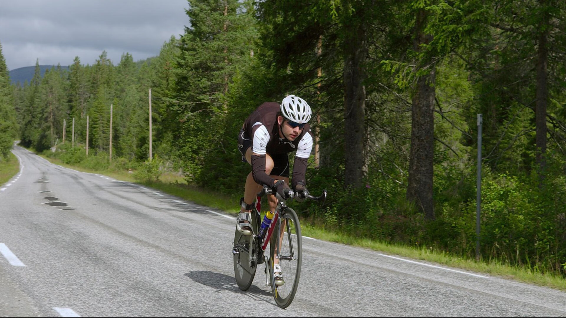 当黄黑风暴遭遇星月铁壁，拉什福德如何成为多特蒙德对阵土耳其的无解方程式
